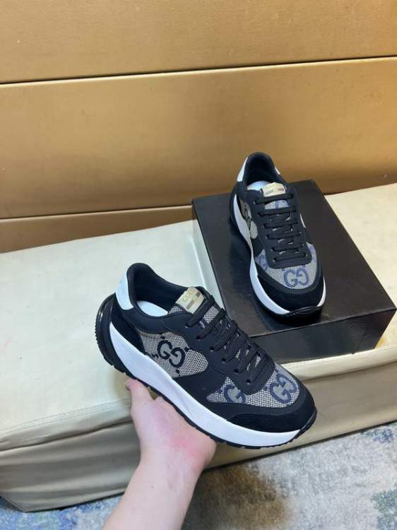 Picture of Gucci Shoes _SKUGuccisz38-44hnq09089409